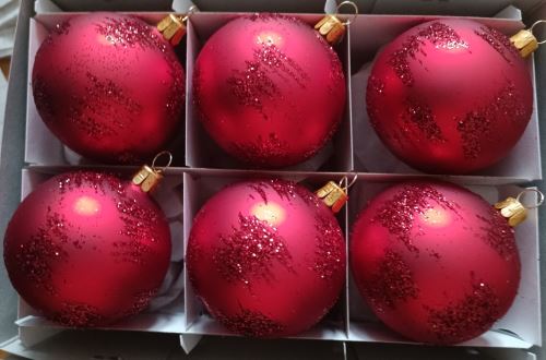 Vánoční skleněné koule 8cm, hladké, červený mat, sypaný dekor, 6ks