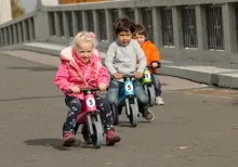 Odrážedlo Funny Wheels Rider Sport 2v1 růžové, krabice (7)