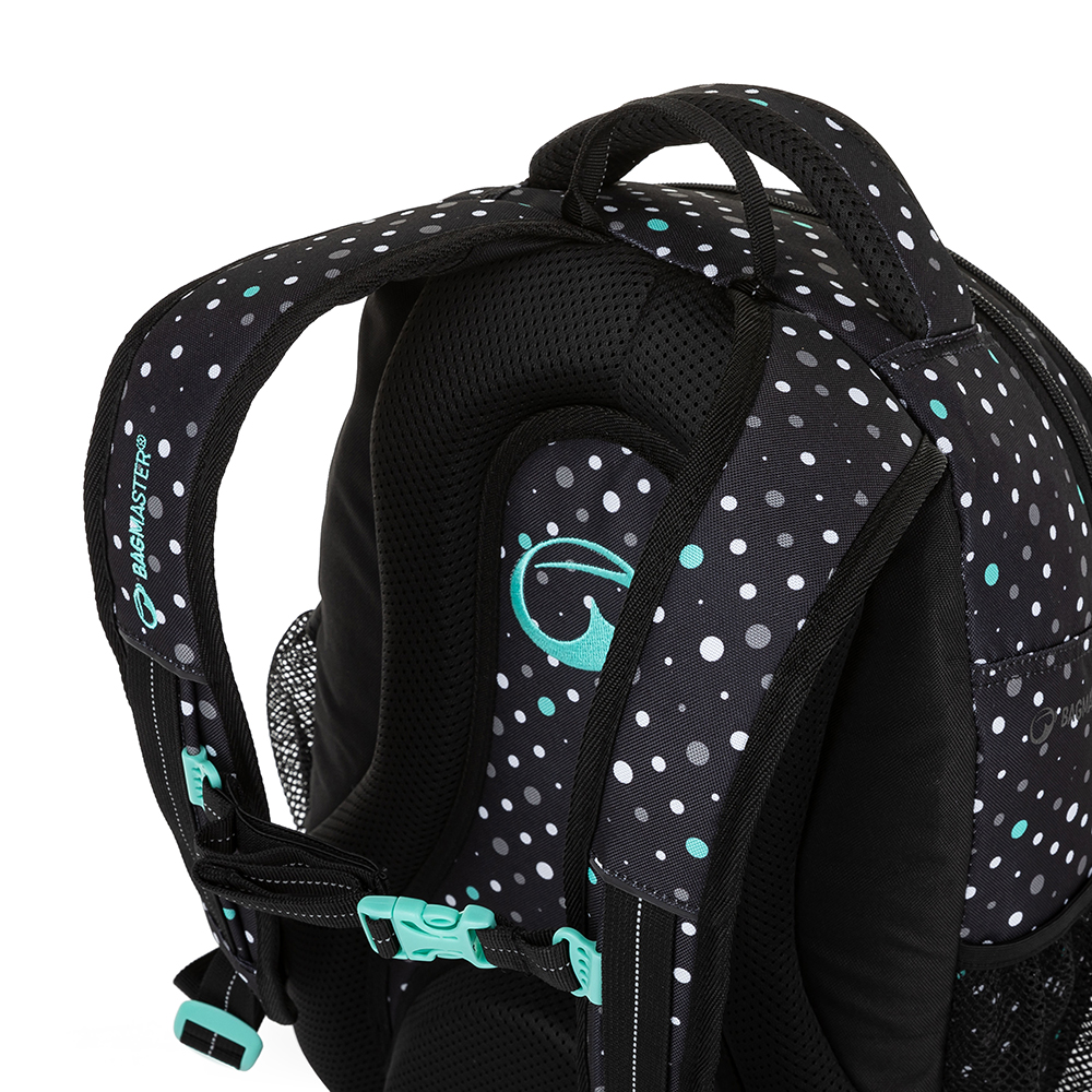 Detail zádového systému a ramenních popruhů batohu Bagmaster Supernova 23 A