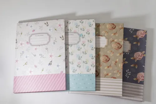 Designová záznamní kniha Fresh, tvrdé desky, formát B5, 80listů, čtvereček - mix motivů 3