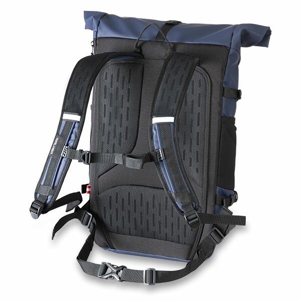 Záda batohu Walker Cycle Sport Blue Coated – polstrování, popruhy a hrudní popruh