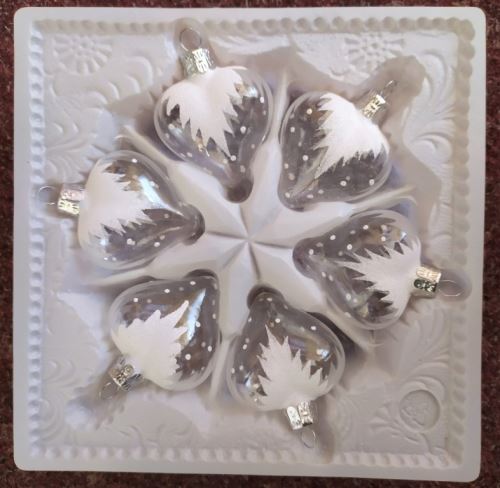 Vánoční skleněné ozdoby - Srdce čiré 5,4 x 5,3 cm, lesk, bílý dekor, 6ks