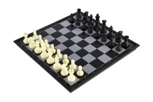 Šachy magnetické (3)