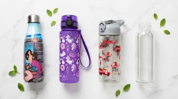 Nerez, Tritan nebo plast? Průvodce bezpečnými materiály lahví pro děti Nerez, Tritan nebo plast? Průvodce bezpečnými materiály lahví pro děti
